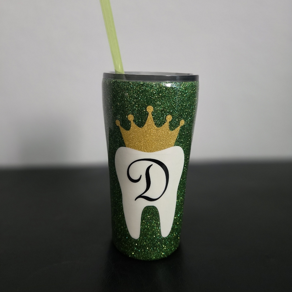 Glittering Green Tooth Tumbler with Straw